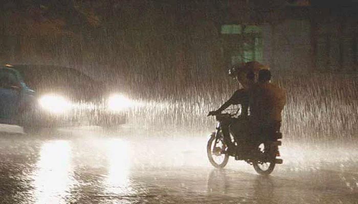 کراچی، رات گیارہ بجے تک بارش کے اعداد و شمار جاری