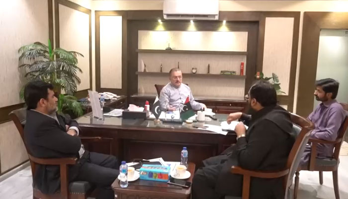 کراچی: پیپلز بس سروس کے نئے روٹ کے آغاز کا اعلان