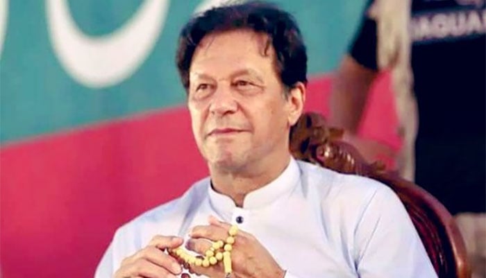 حکومت کی ساکھ یہ ہے کہ آرمی چیف کو پیسوں کے لیے فون کرنا پڑ رہا ہے، عمران خان