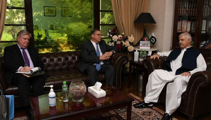 وزیر اعلیٰ کے پی محمود خان سے پاکستان میں تعینات امریکی سفیر کی ملاقات