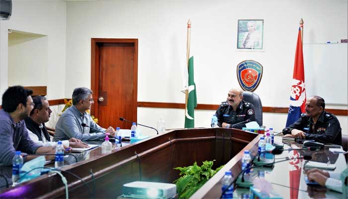 اب کراچی کے شہری ٹریفک چالان کی ادائیگی موبائل فون ایپ سے کرسکیں گے