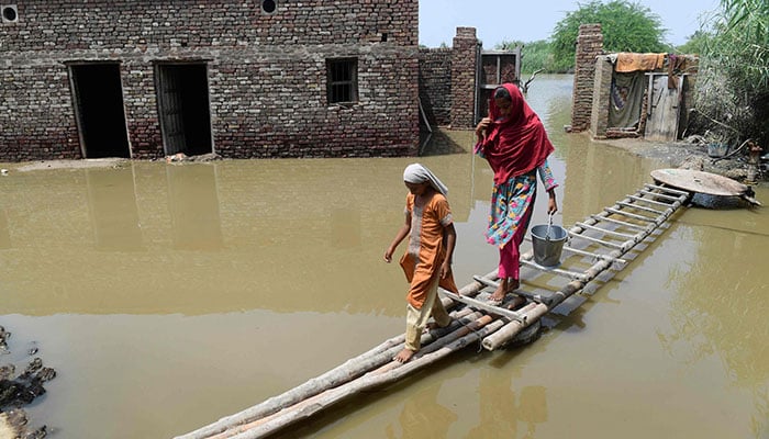 سیلاب، جنوبی پنجاب کے متاثرہ اضلاع میں مشکلات کم نہ ہوئیں