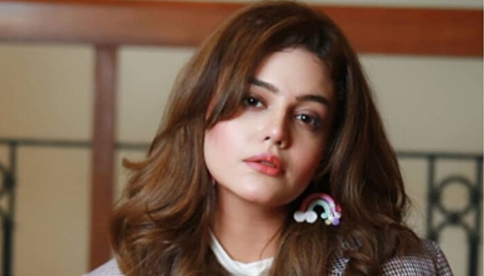 Zara Noor Abbas Siddiqui feels proud to be a 90s kid