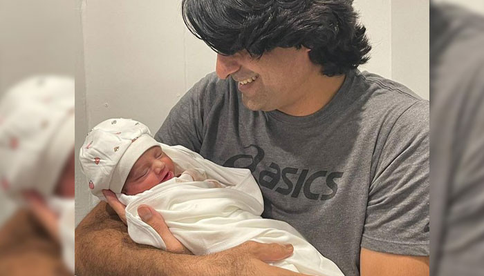 Birth of a son to national cricketer Mohammad Irfan