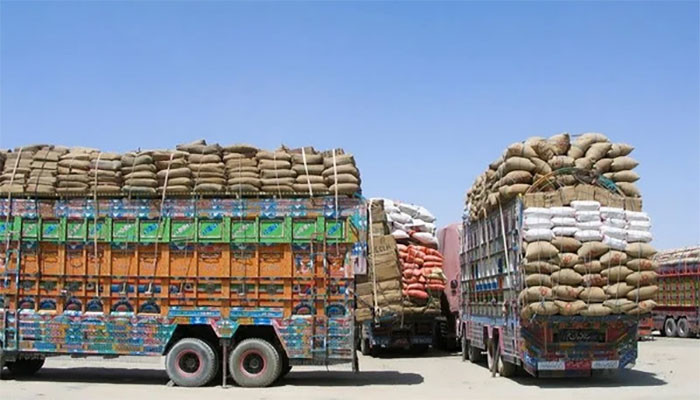 Trucks of tomatoes and onions coming from Iran were stopped