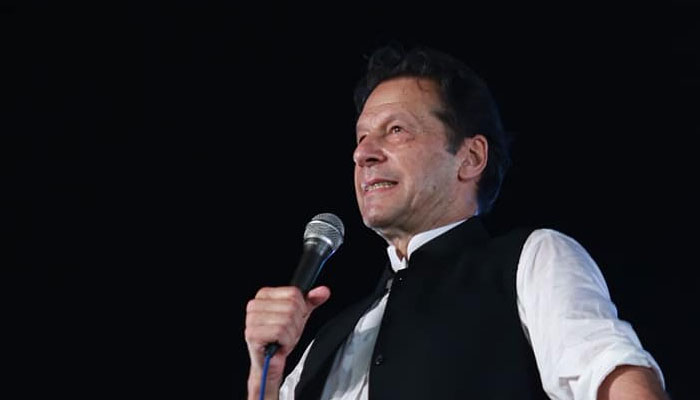 نواز شریف نے ڈنڈوں سے عدلیہ پر حملہ کیا، ن لیگ والو شرم سے ڈوب جاؤ، عمران خان