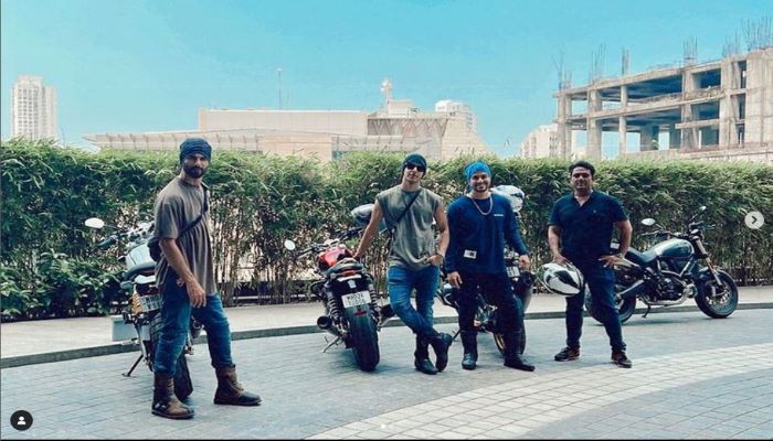 Shahid Kapoor, Ishaan Khatter, and Kunal Kemmu go for a bike ride together