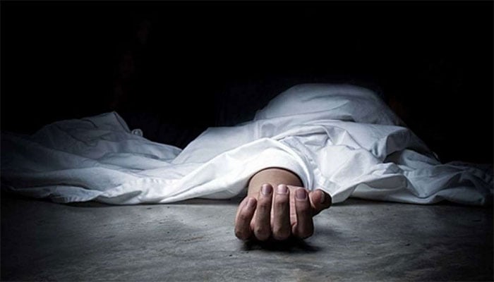 کورنگی سے خاتون کی لاش ملنے کے معاملے پر پولیس نے کئی کوتاہیاں کیں