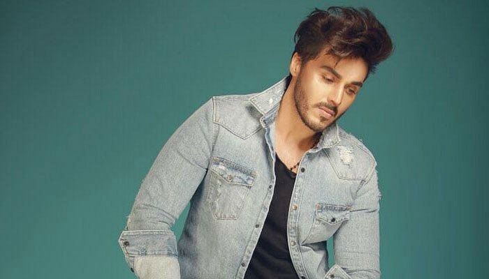 Ahsan Khan shells out THIS practical advice for young married couples