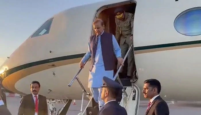 وزیراعظم شہباز شریف آج نواز شریف سے اہم ملاقات کریں گے