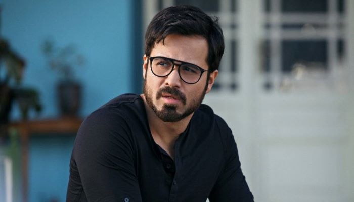 Emraan Hashmi rejects rumours of him getting injured by stone pelting in Kashmir