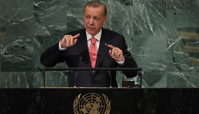 ترک صدر رجب طیب اردوان اقوامِ متحدہ کی جنرل اسمبلی میں خطاب کرتے ہوئے—تصویر بشکریہ غیر ملکی میڈیا