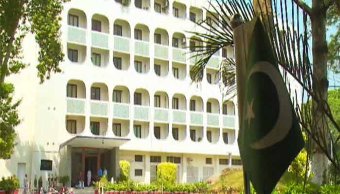 بھارت امریکا اور پاکستان کے درمیان تعلقات پر تبصرے سے گریز کرے، ترجمان دفتر خارجہ