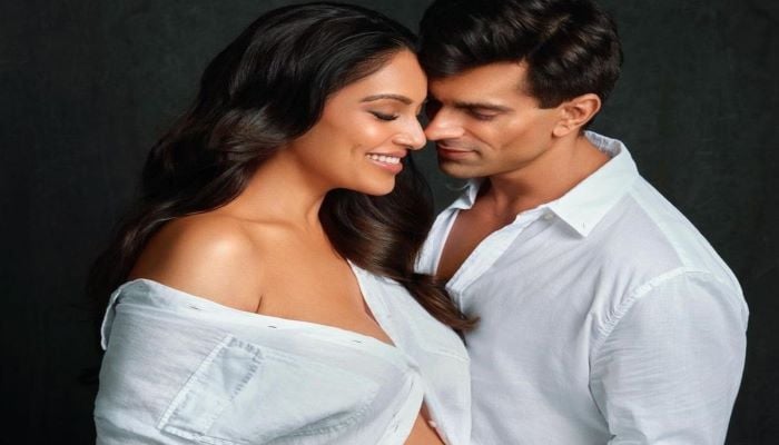Bipasha Basu shares her struggles during initial months of pregnancy
