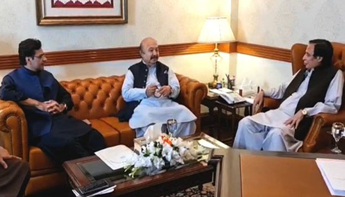 وزیراعلیٰ پنجاب سے اسپیکر سبطین خان کی ملاقات
