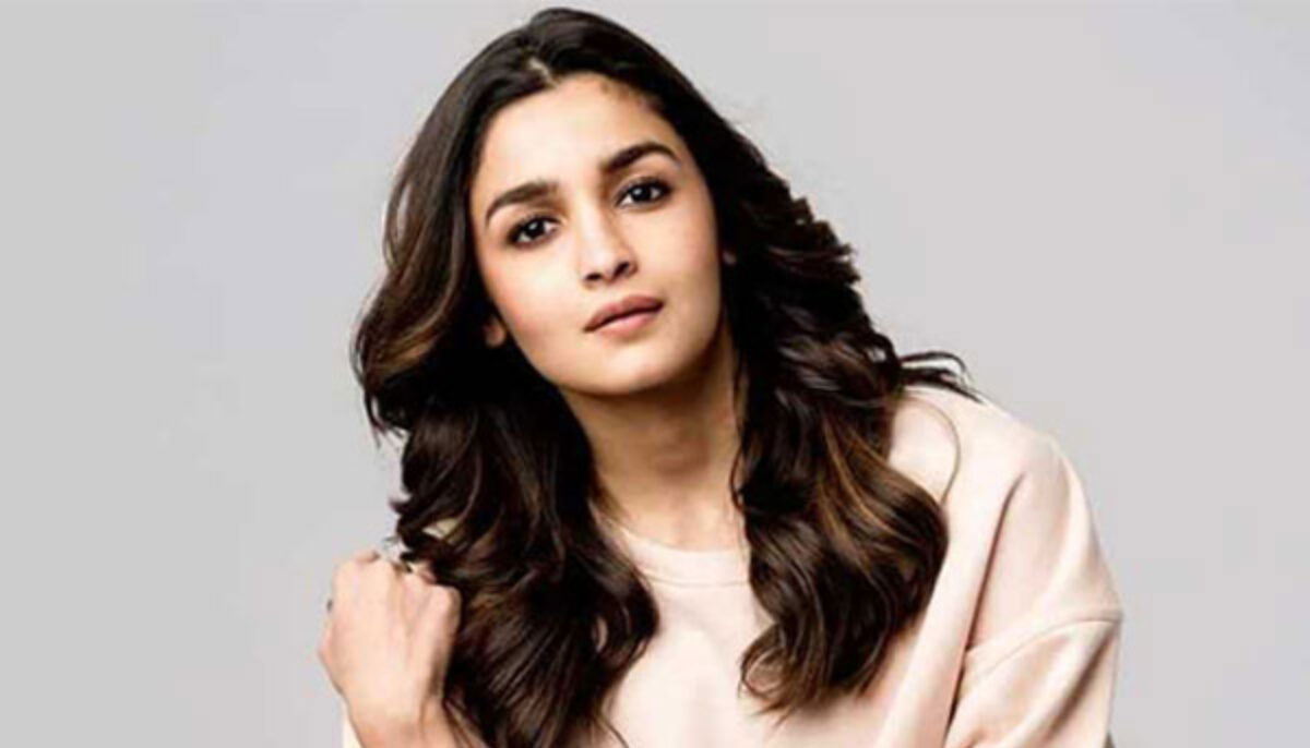 Internet finds Alia Bhatt's surprising resemblance