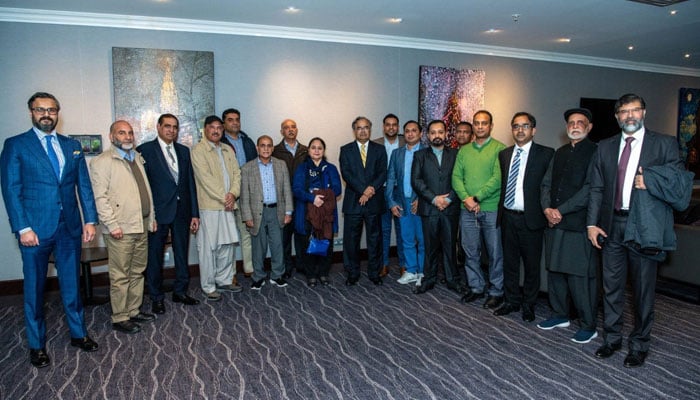 بیلجیئم: بزنس کمیونٹی کسی بھی معاشرے میں ملاقات کا پہلا دروازہ ہوتی ہے، سفیر پاکستان
