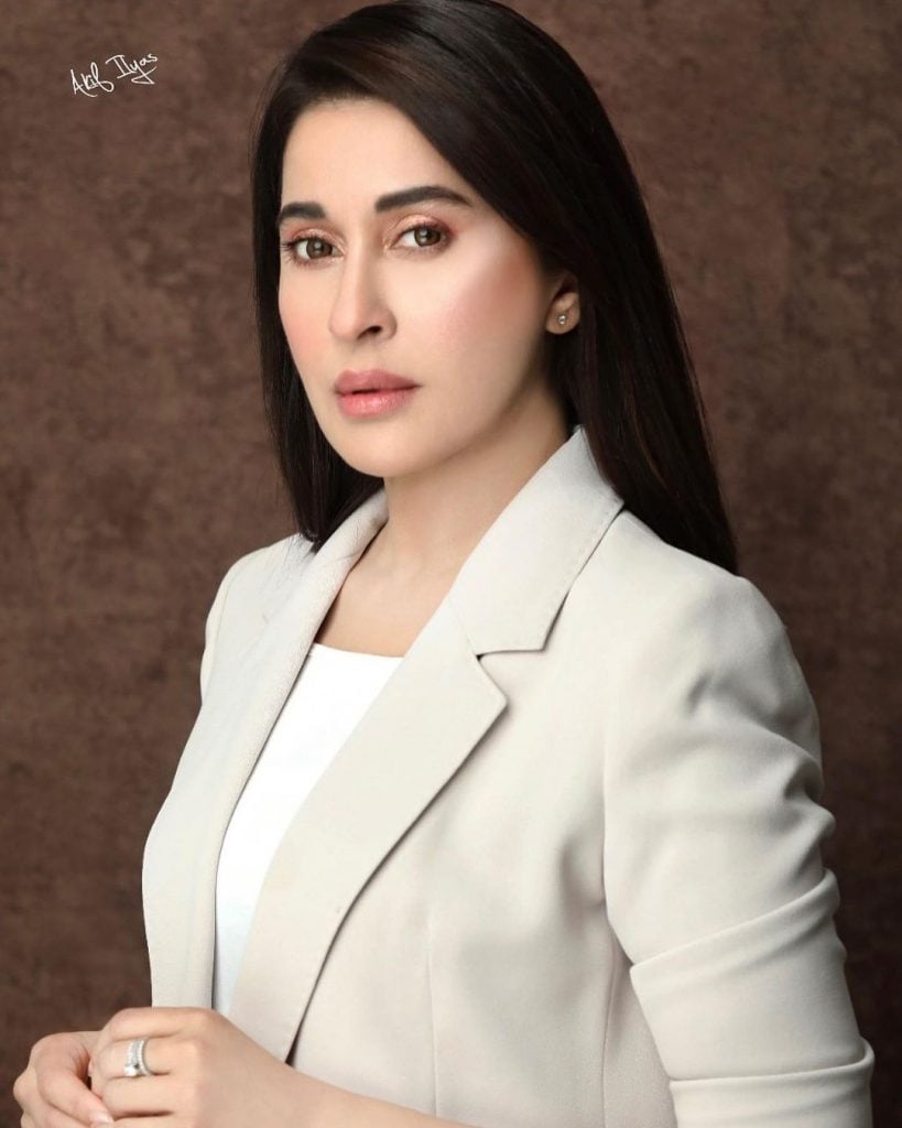 Shaista Lodhi exudes boss lady vibes in Akif Ilyas makeup and styling 