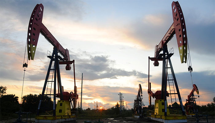 عالمی منڈی میں تیل کی قیمتوں میں 5 فیصد سے زائد کمی ہو گئی