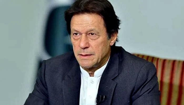 پارٹی ترجمان حکومت مخالف بیانیہ مزید موثر بنائیں، عمران خان