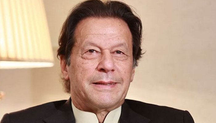 عمران خان کی ضمنی انتخاب میں کامیابی کا نوٹیفکیشن ہوگا یا نہیں فیصلہ کل ہوگا