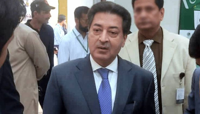 چیف الیکشن کمشنر سکندر سلطان راجہ—فائل فوٹو