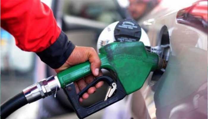 پیٹرولیم مصنوعات کی قیمتوں میں اضافے کا نوٹیفکیشن جاری