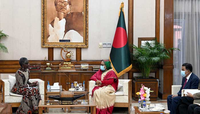 16 جنوری 2023: بنگلہ دیش کی وزیراعظم حسینہ واجد سے آئی ایم ایف کی ڈپٹی منیجنگ ڈائریکٹر اینٹوائینٹ مونسیو ملاقات کر رہی ہیں۔