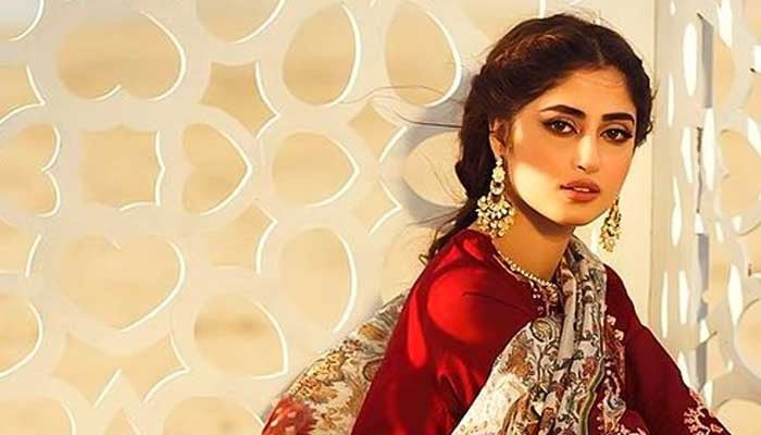 Sajal Aly's Namaste gesture makes many question her, video goes viral 