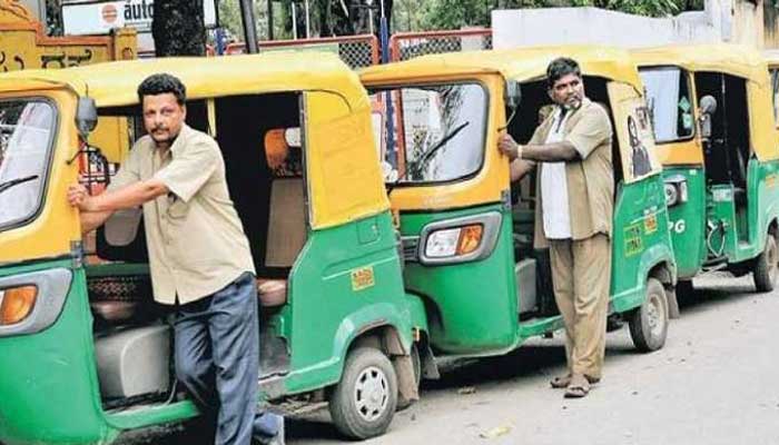 دہلی: بغیر یونیفارم رکشہ و ٹیکسی ڈرائیورز پر بھاری جرمانہ ہوگا