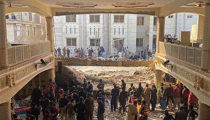 پشاور دھماکا، تحقیقاتی ٹیم ملوث دہشت گرد تنظیم، سہولت کاروں تک پہنچ گئی