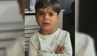 چھوٹے بچے کی عاطف اسلم کا گانا ’دل دیاں گلاں‘ گاتے ہوئے ویڈیو وائرل