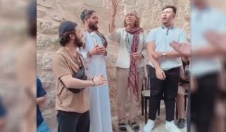 اسرائیل سے ترک اور فلسطینی سیاحوں کی ’قصیدہ بردہ شریف‘ پڑھتے ویڈیو وائرل