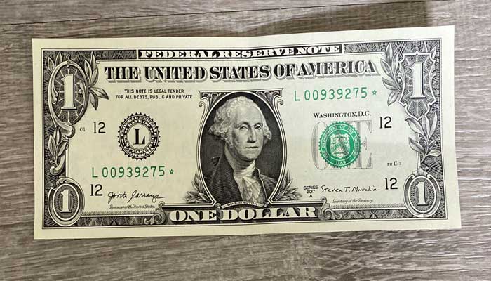 امریکا میں صرف ایک ڈالر کی بینک ڈکیتی