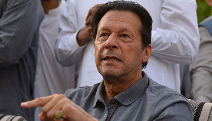 توشہ خانہ کیس: عمران خان کے وارنٹ گرفتاری منسوخی کی درخواست پر آج سماعت کی استدعا مسترد