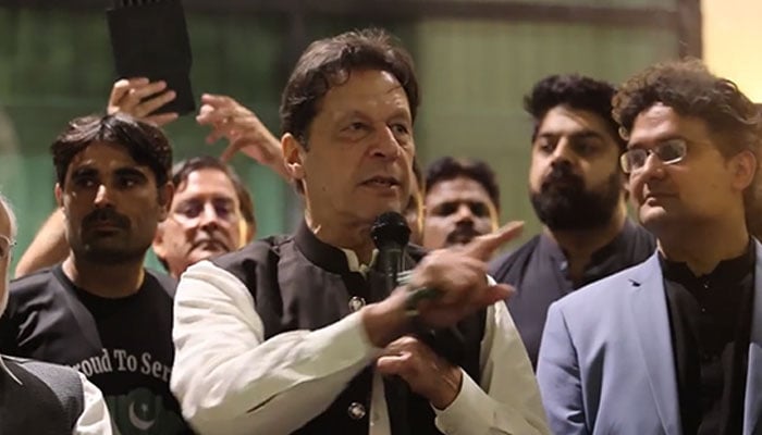 لاہور ہائیکورٹ نے عمران خان کی 9مقدمات میں حفاظتی ضمانت منظور کرلی