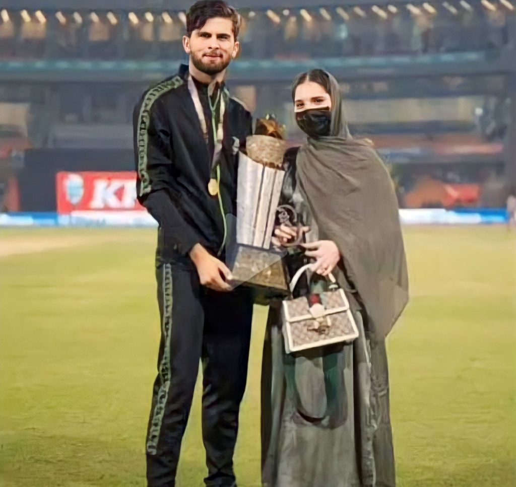 Shaheen Shah Afridi celebrates PSL8 win with wife Ansha Afridi 