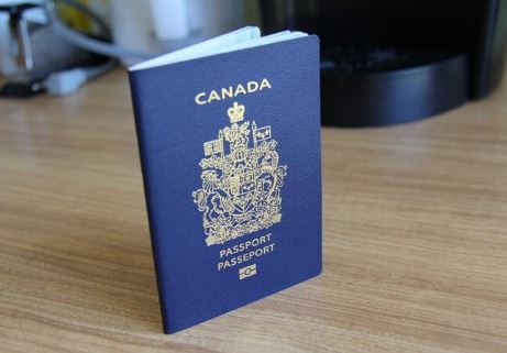 کینیڈین پاسپورٹ