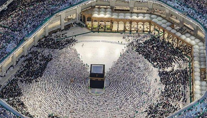 مکہ مکرمہ میں گرج چمک کے ساتھ موسلا دھار بارش