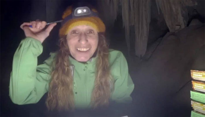 ہسپانوی خاتون کی 500 دن تک غار میں تنہا زندگی گزارنے کے بعد واپسی