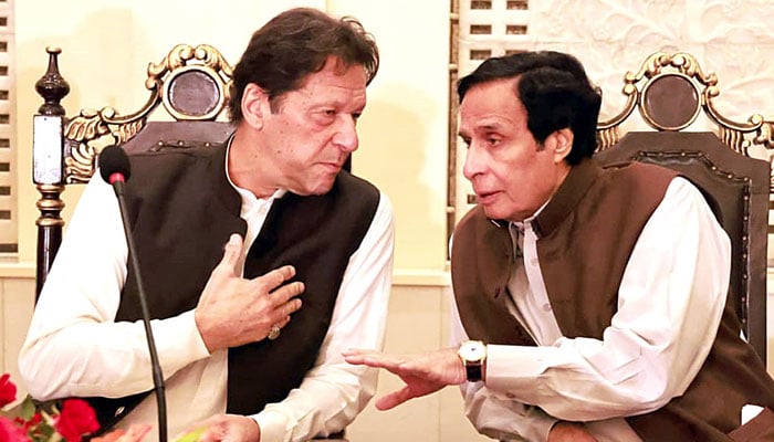 عمران خان کی پارٹی ٹکٹوں پر پرویز الہٰی سے تفصیلی مشاورت