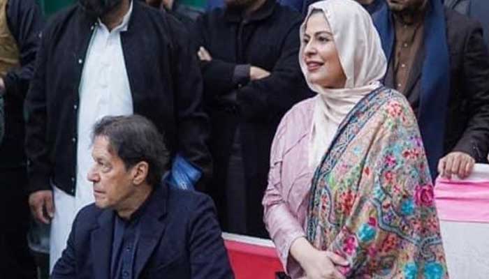 فواد چوہدری کی اہلیہ حبا فواد کا عمران خان سے شکوہ