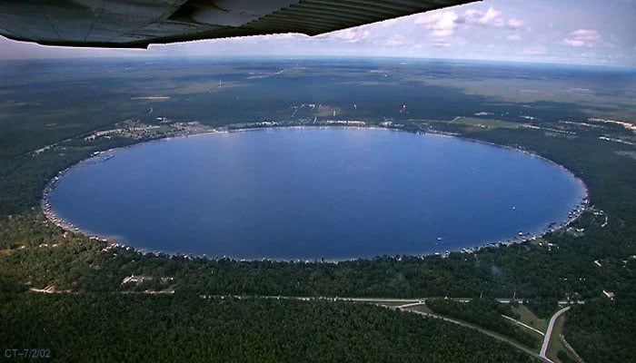 کنگزلے لیک: فلوریڈا میں واقع دنیا کی سب سے گول جھیل