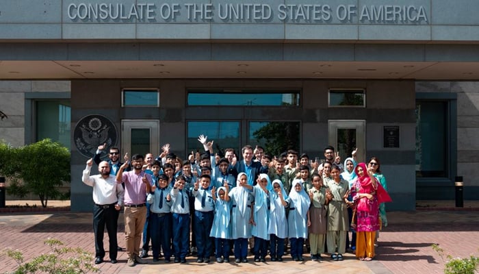 امریکی مشن کے نائب سربراہ کا دورہ کراچی، مختلف شعبہ جات میں بھرپور تعاون کا اعادہ