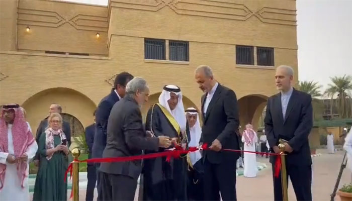 7 سالہ بندش کے بعد سعودی عرب میں ایرانی سفارتخانے کا باضابطہ افتتاح