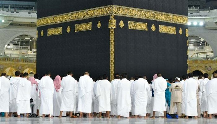 مسجد الحرام:  17 لاکھ سے زائد عازمین حج نے ذی الحج کے پہلے جمعہ کی نماز ادا کی