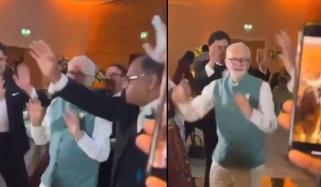 ویڈیو: برطانوی سیاستدان کا پاکستانی کی شادی میں بھنگڑا