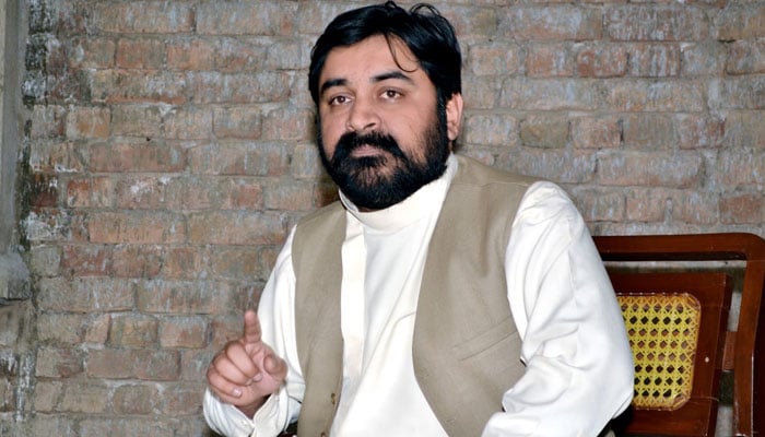 رانی پور فاطمہ کیس کے ملزم کو پیر نہ کہا جائے، راشد شاہ راشدی