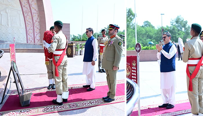 نگراں وزیرِ اعظم انوارالحق کاکڑ قومی یادگارِ شہداء شکر پڑیاں میں فاتحہ خوانی کر رہے ہیں، دوسری تصویر میں پھول رکھ رہے ہیں—تصاویر بشکریہ سوشل میڈیا