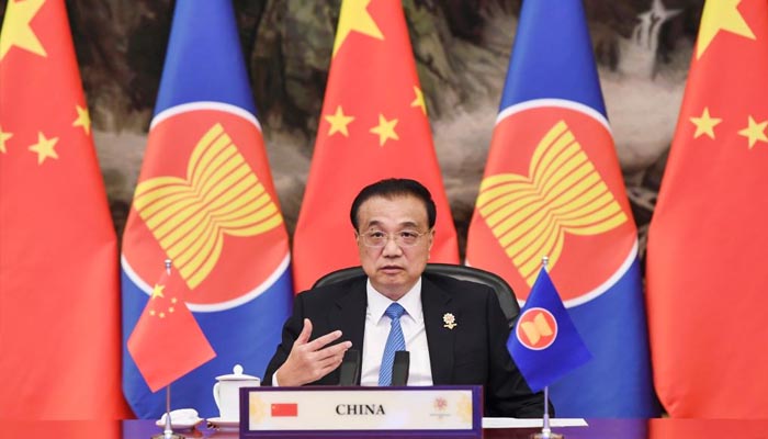 چین کے وزیراعظم آسیان سمٹ سے خطاب کر رہے ہیں۔